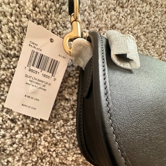 NWT Coach swinger bag 20 - Picture 6 of 8